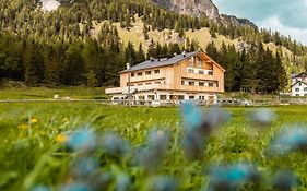 Chalet Alpenrose